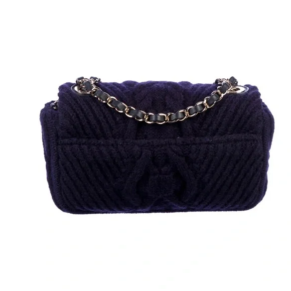 CHANEL
Paris-Hamburg Cable Knit Mini Flap Bag - Picture 3 of 4